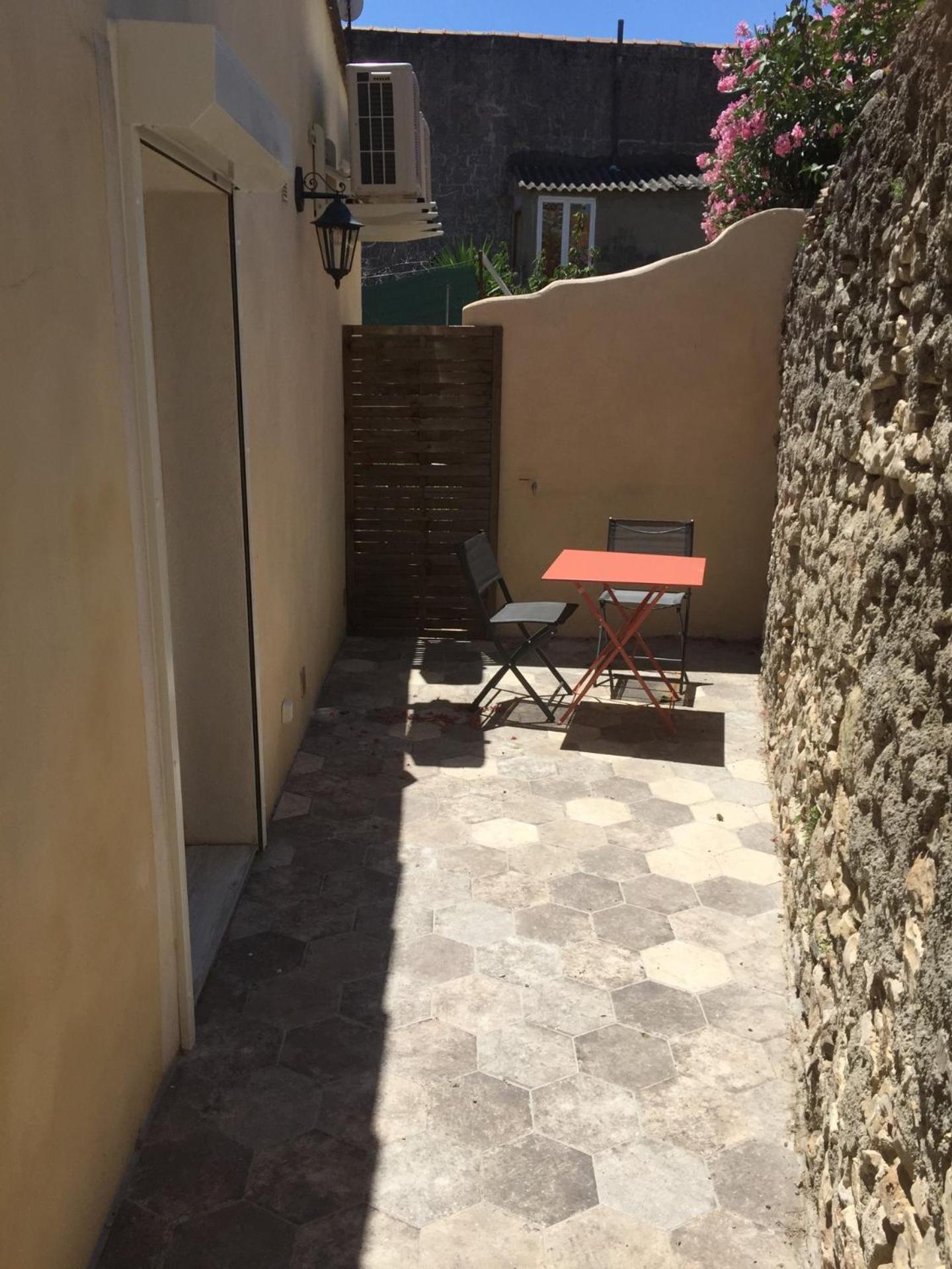 Le Studio D'Auguste- Coeur De Nimes-Chaleureux-Emplacement Ideal Exteriér fotografie
